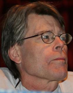 Stephen King habla en su libro "On writing" sobre el oficio de escritor con brillantez